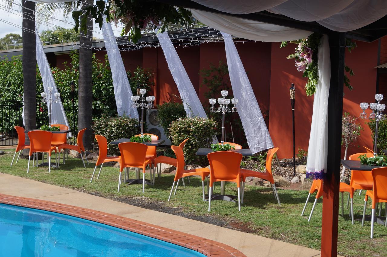 Motel Oasis Кингарой Экстерьер фото